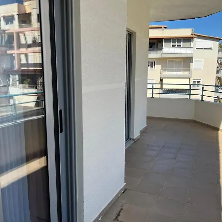 Lejlighed Center & 2 Bed