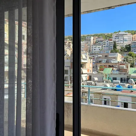 Apartment Center & 2 Bed Sarandë